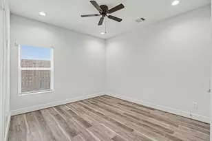 2504 W Tidwell Rd, Houston, TX 77091 - Photo 3
