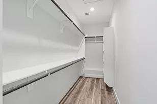 2504 W Tidwell Rd, Houston, TX 77091 - Photo 21