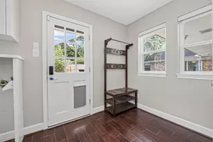 10118 Briar Forest Dr, Houston, TX 77042 - Photo 21