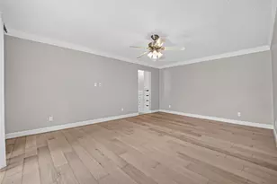 10118 Briar Forest Dr, Houston, TX 77042 - Photo 33
