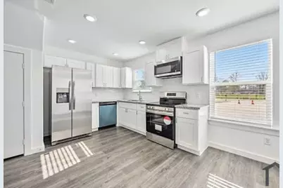 8224 Bigwood #A, Houston, TX 77078 - Photo 7