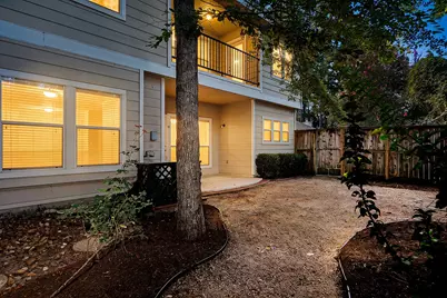 35 S Avonlea Circle, The Woodlands, TX 77382 - Photo 19