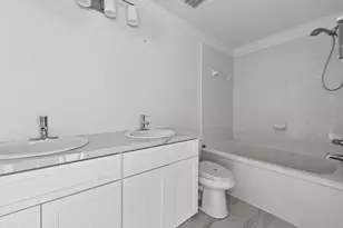 18914 Remington Mill Dr, Houston, TX 77073 - Photo 7