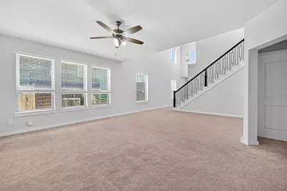 5018 Chestnut Orchard Drive, Houston, TX 77066 - Photo 7