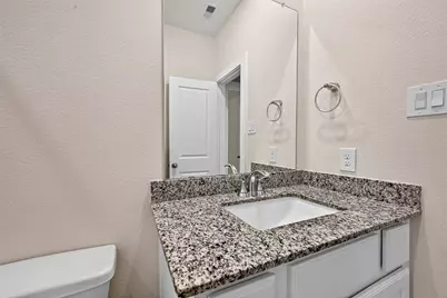 5018 Chestnut Orchard Drive, Houston, TX 77066 - Photo 17