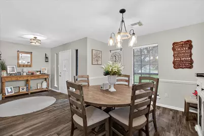 608 Lone Star Trail, Angleton, TX 77515 - Photo 5