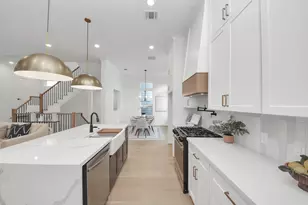 925 Fisher St, Houston, TX 77018 - Photo 33