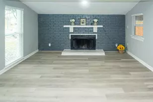 7206 La Granada Dr, Houston, TX 77083 - Photo 5