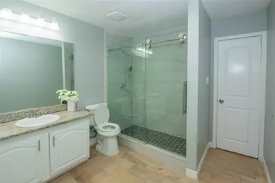 7206 La Granada Drive, Houston, TX 77083 - Photo 25