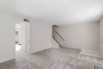 2120 Wilcrest Drive #108, Houston, TX 77042 - Photo 5
