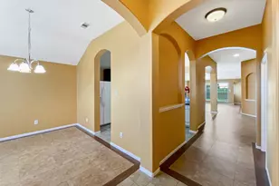 9303 Daisy Cove Ln, Houston, TX 77064 - Photo 5