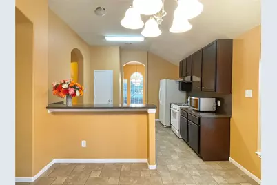 9303 Daisy Cove Lane, Houston, TX 77064 - Photo 11