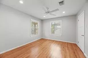 6413 Remlap St, Houston, TX 77055 - Photo 13