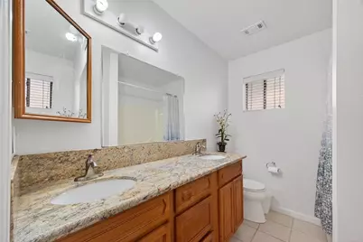 9927 Glenkirk Drive, Houston, TX 77089 - Photo 11