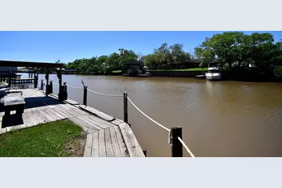 986 County Road 297, Bay City, TX 77414 - Photo 35