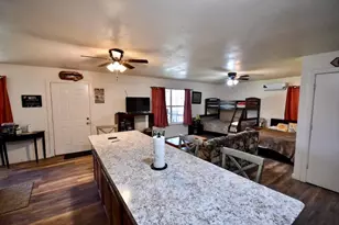 986 County Rd 297, Bay City, TX 77414 - Photo 25