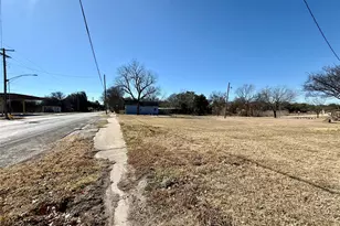 221 Williams St, Marlin, TX 76661 - Photo 15