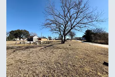 221 Williams Street, Marlin, TX 76661 - Photo 9