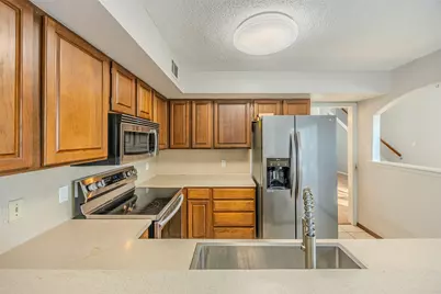 2002 S Lubbock Street, Brenham, TX 77833 - Photo 11