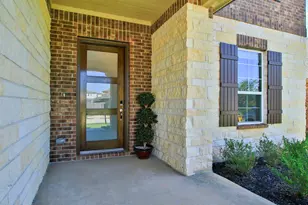 7050 Lauren Oak Dr, Conroe, TX 77304 - Photo 5