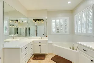900 N Belle St, Angleton, TX 77515 - Photo 33