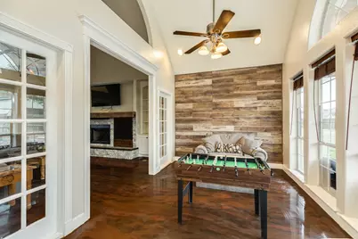 900 N Belle St, Angleton, TX 77515 - Photo 27