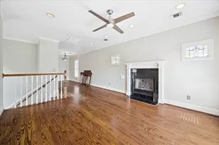 509 W 27th St, Houston, TX 77008 - Photo 9