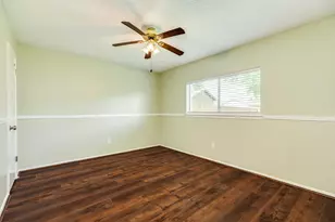 47 Wagon Ln Loop, Angleton, TX 77515 - Photo 19