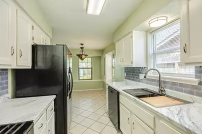 47 Wagon Lane Loop, Angleton, TX 77515 - Photo 17