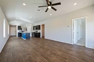 16764 Lonely Pines Dr, Conroe, TX 77302 - Photo 11