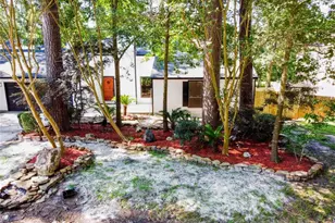 1710 Hill Top Ln, Kingwood, TX 77339 - Photo 1