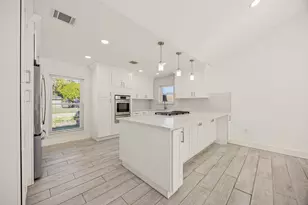 4831 Wickview Ln, Houston, TX 77053 - Photo 13