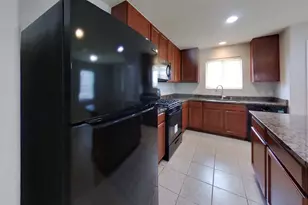 930 Salado Slough Ln, Rosenberg, TX 77471 - Photo 5
