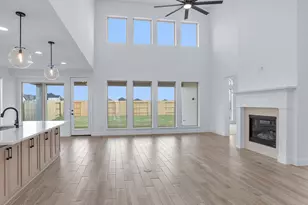 18826 Cornelia Flds Ln, Tomball, TX 77377 - Photo 3