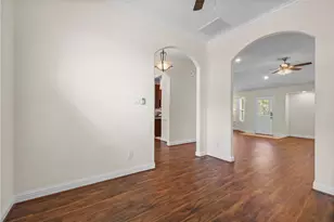 7214 Deep Forest Dr, Houston, TX 77088 - Photo 13