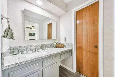 501 12th Avenue N, Texas City, TX 77590 - Photo 25