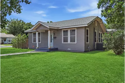 1701 N East Street, Victoria, TX 77901 - Photo 1