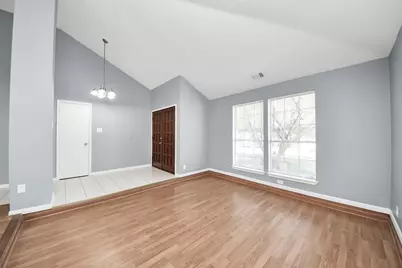 10011 Berry Limb Drive, Houston, TX 77099 - Photo 3