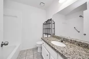 10011 Berry Limb Dr, Houston, TX 77099 - Photo 23