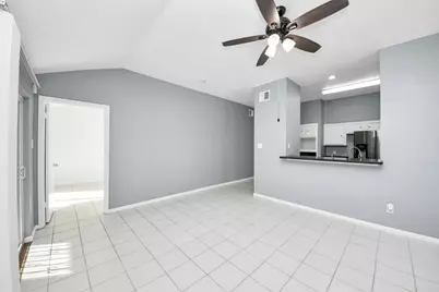 10011 Berry Limb Drive, Houston, TX 77099 - Photo 13