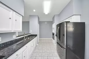 10011 Berry Limb Dr, Houston, TX 77099 - Photo 7