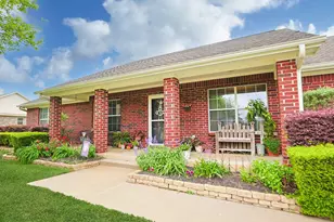 32102 Sandwedge Dr, Waller, TX 77484 - Photo 7