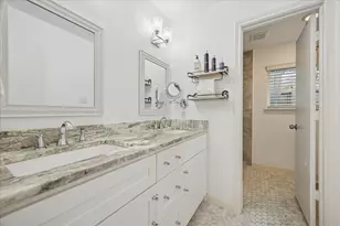 10023 Briarwild Ln, Houston, TX 77080 - Photo 21