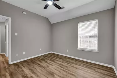 2131 Shaly Breeze Lane, League City, TX 77573 - Photo 15