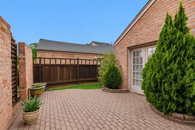11634 Southlake Drive, Houston, TX 77077 - Photo 3