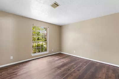 19311 Spoonwood Court, Humble, TX 77346 - Photo 9