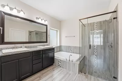 2514 Deerwood Heights Lane, Manvel, TX 77578 - Photo 17