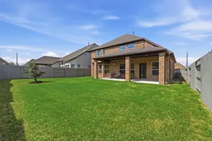 2514 Deerwood Heights Ln, Manvel, TX 77578 - Photo 3