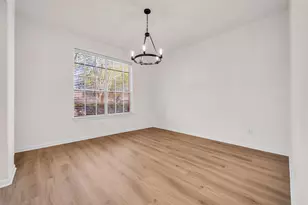 15603 Mustang Island Dr, Sugar Land, TX 77498 - Photo 5