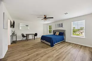 7134 Eastwood St, Houston, TX 77021 - Photo 11